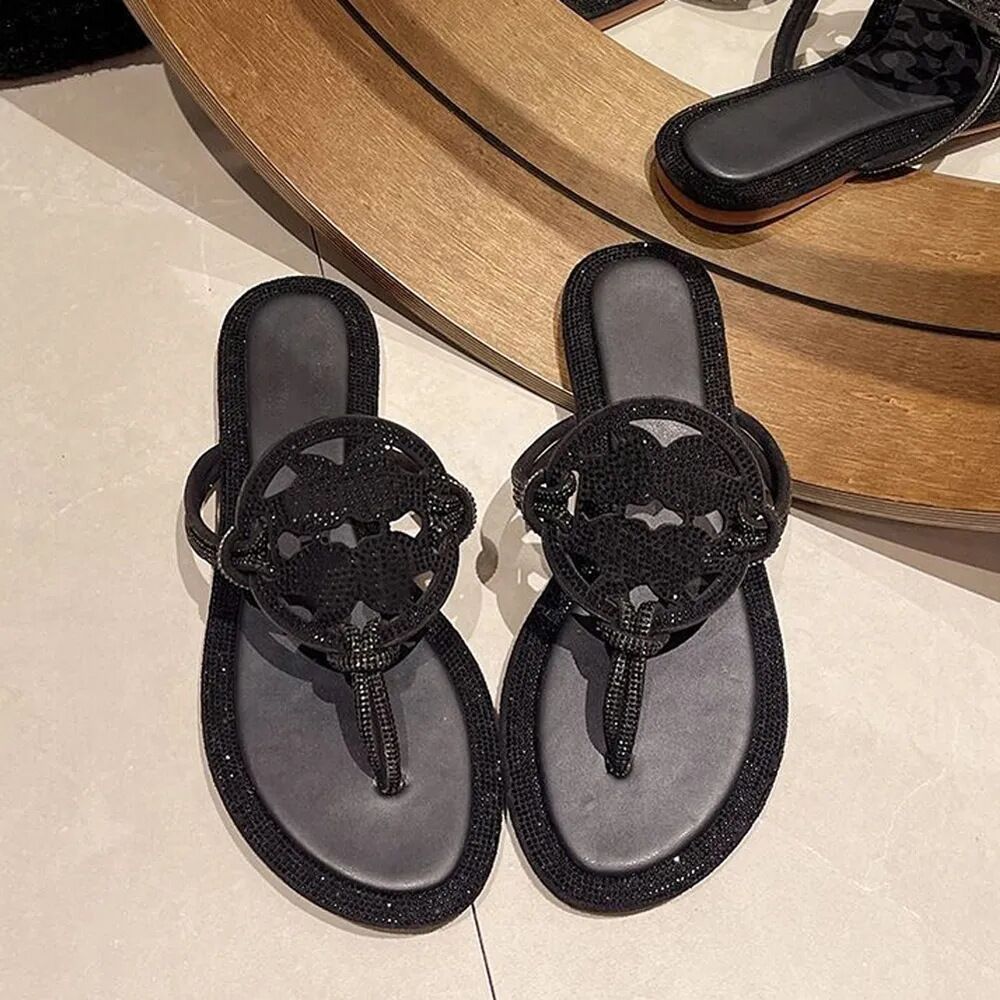 Luxury Lifestyle Products - Luxury Brand Famous Designer Flat Sandals